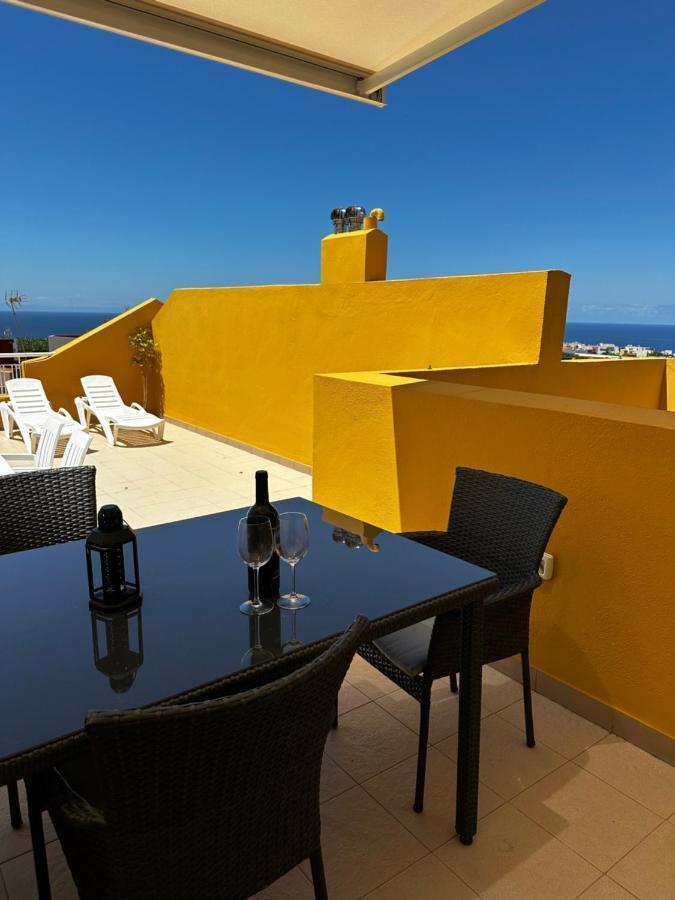 Terraza Con Vistas Mar/montana *
